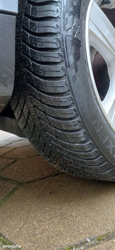 Volkswagen Touran 1.9 TDI United - 16