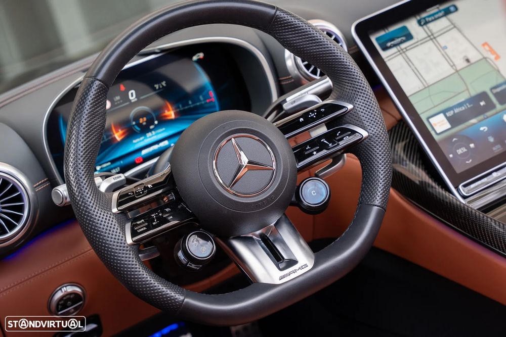 Mercedes-Benz SL 63 AMG 4Matic+ - 24