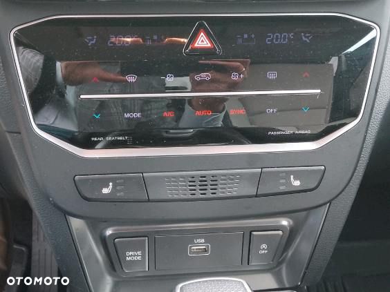 SsangYong/KGM Tivoli - 21