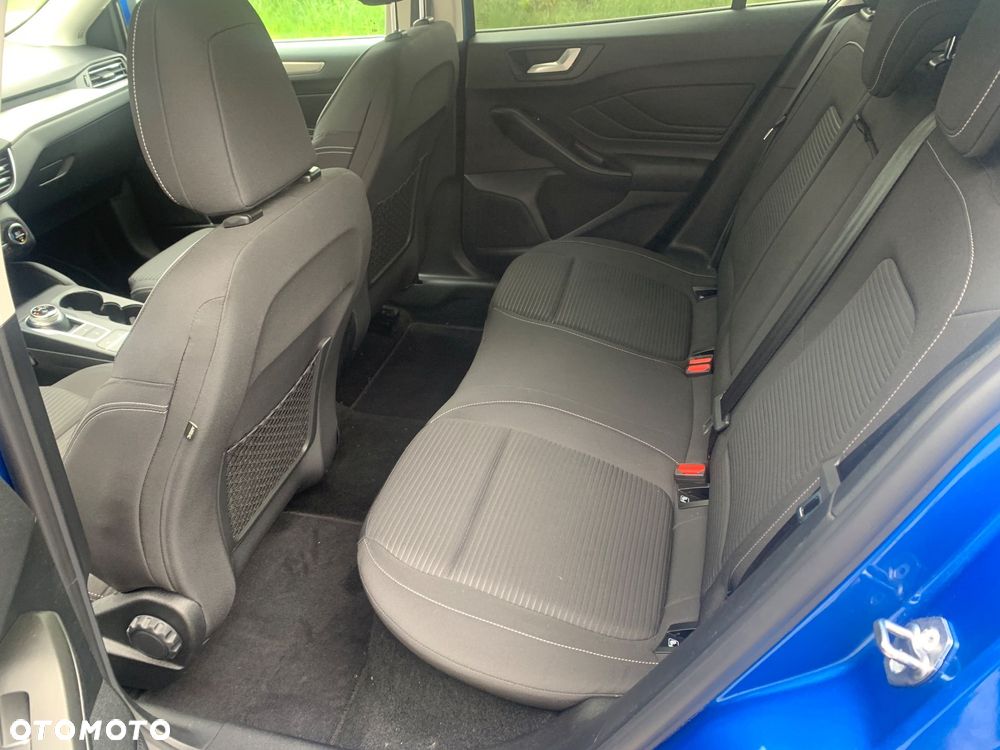 Ford Focus 2.0 EcoBlue Active Business - 21