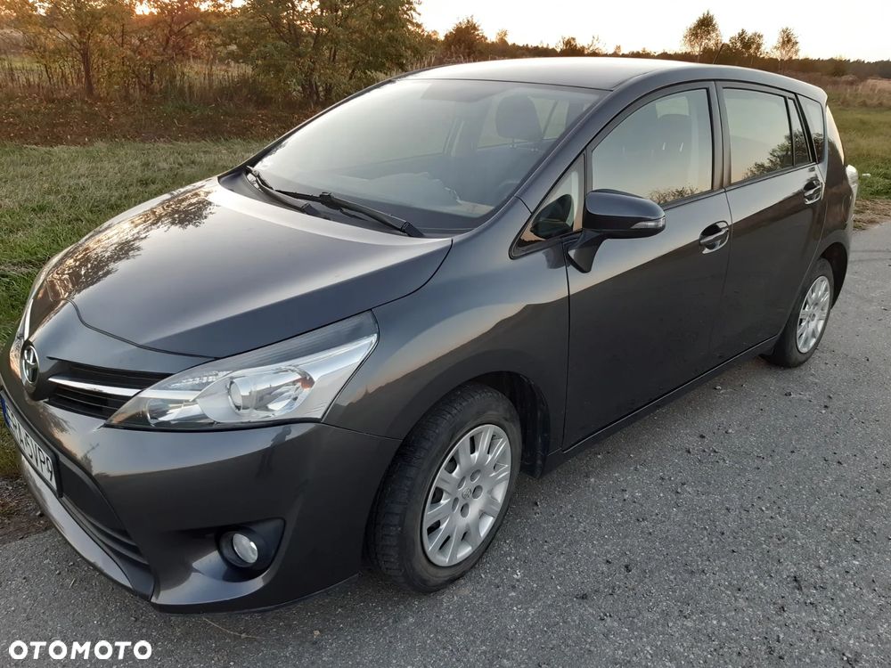 Toyota Verso 1.6 Active - 13