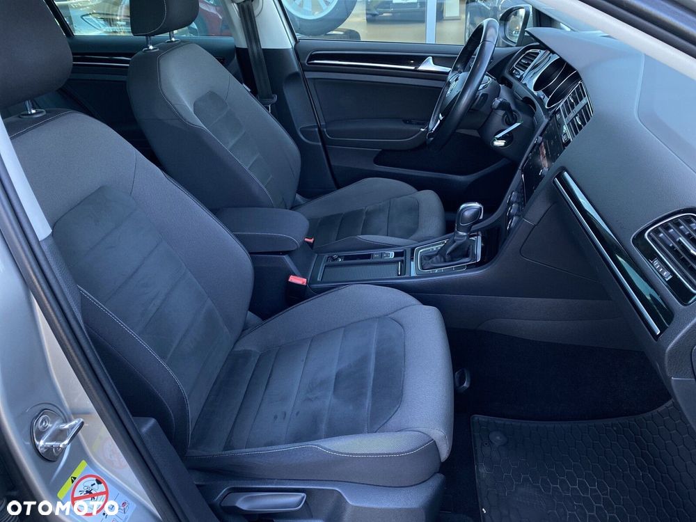 Volkswagen Golf Variant 1.5 TSI BMT Evo Highline DSG - 30