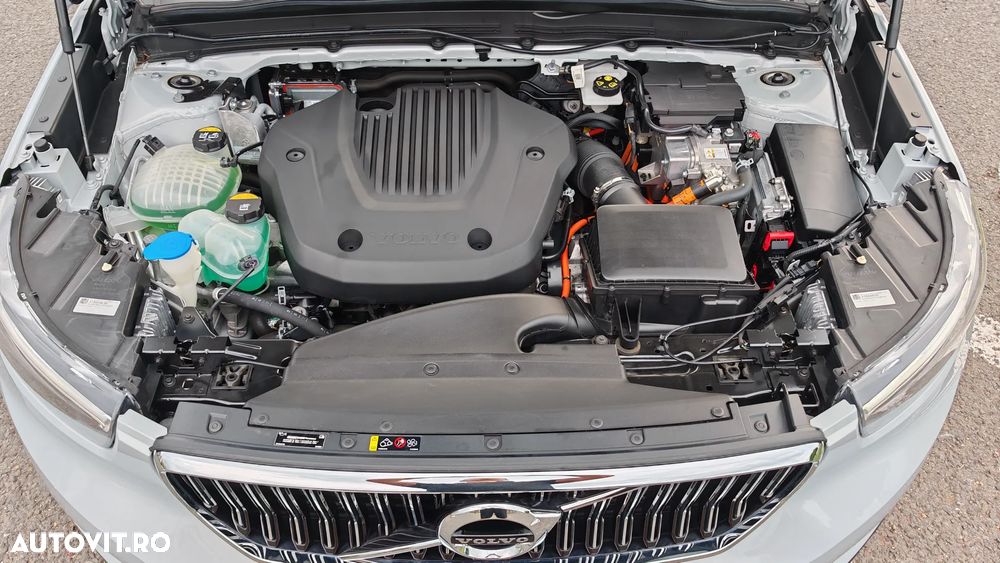 Volvo XC 40 T5 Recharge DKG Inscription Expression - 21