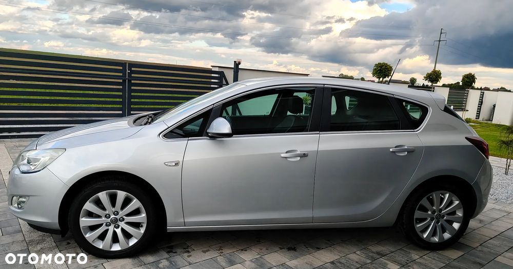 Opel Astra - 4
