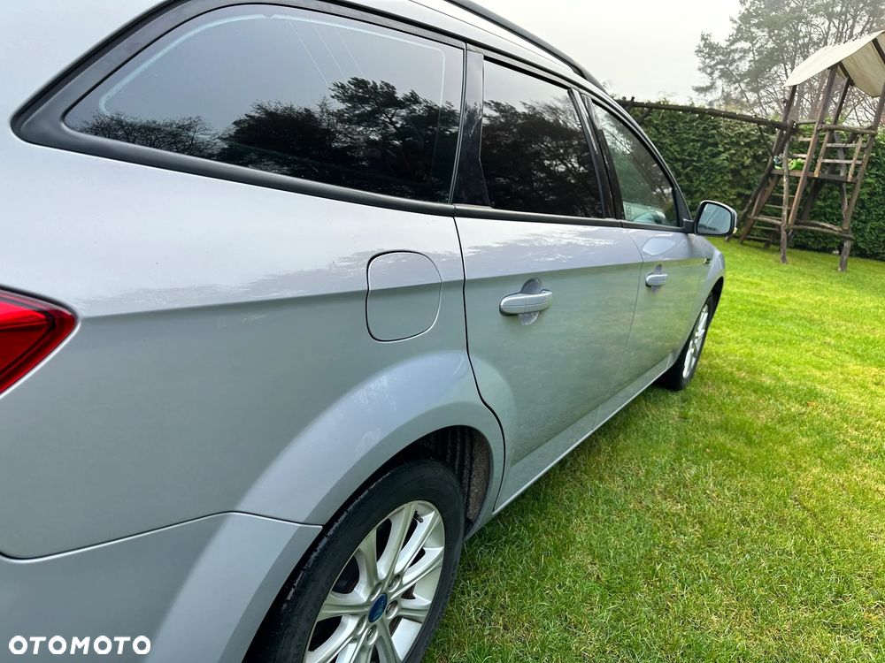 Ford Mondeo 2.0 TDCi Titanium - 11