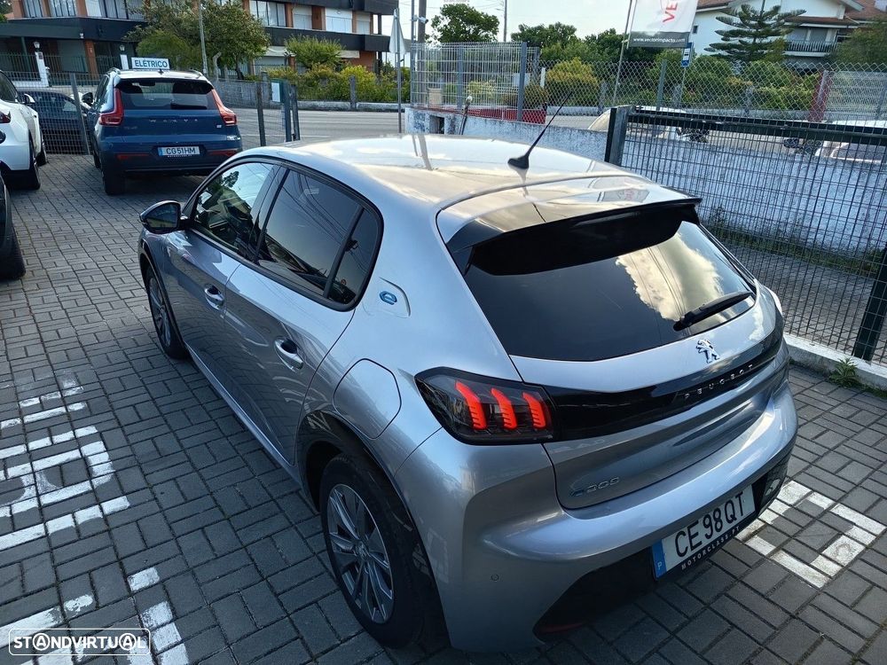 Peugeot e-208 50 kWh Allure - 6