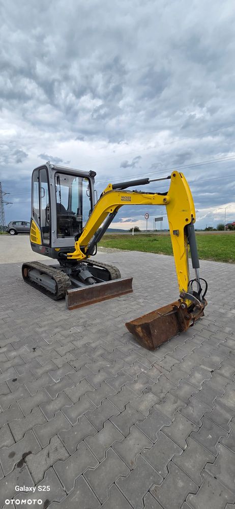 Wacker Neuson ET24 - 1