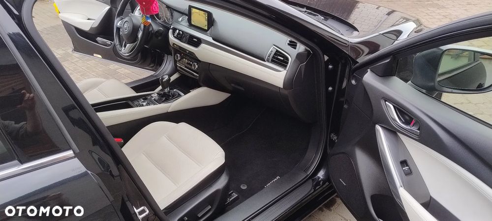 Mazda 6 - 13