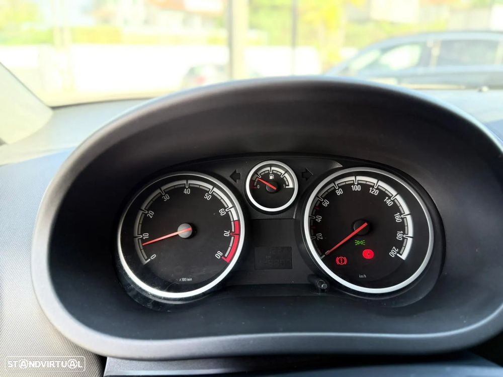 Opel Corsa 1.2 Enjoy - 11