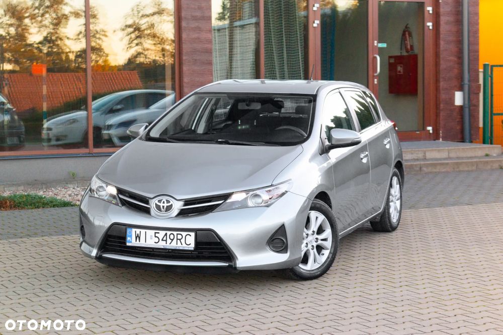 Toyota Auris 1.33 VVT-i Life+ - 4