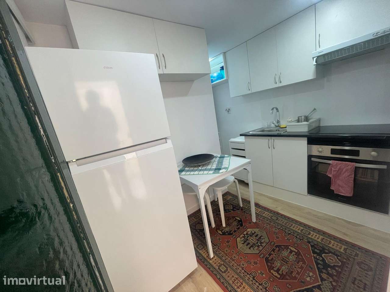 T0 remodelado e mobilado na Lapa – pronto a habitar 900€/mês - Grande imagem: 2/7