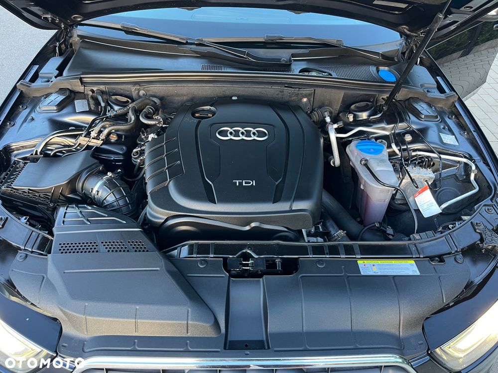 Audi A4 Avant 2.0 TDI DPF clean diesel multitronic Ambiente - 30