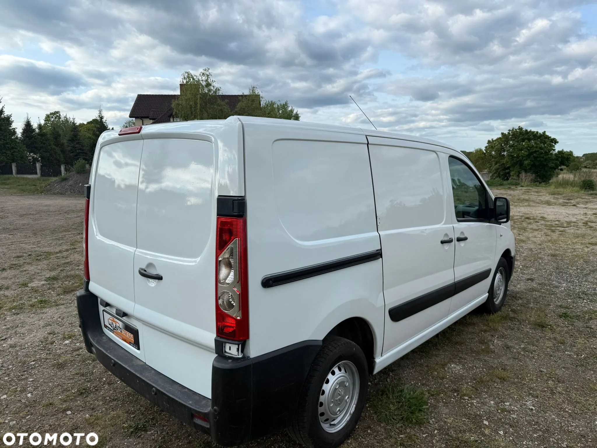 Peugeot Expert - 13