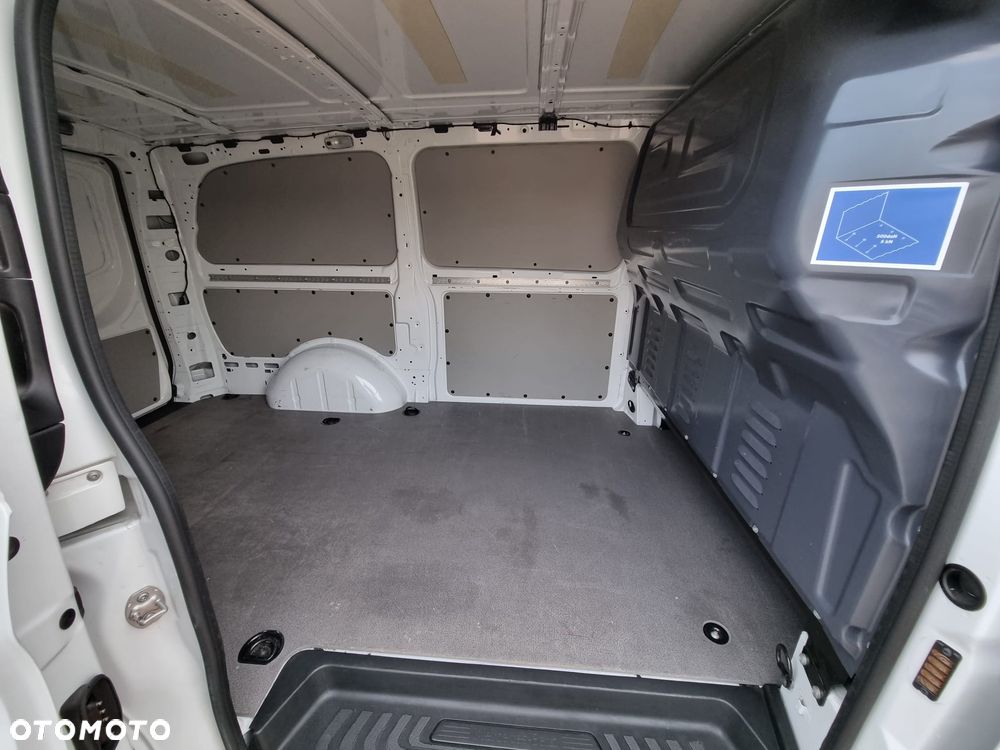 Mercedes-Benz VITO 111 CDI - 17