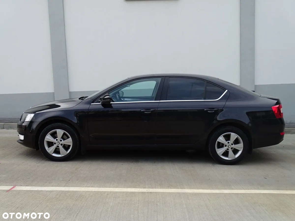 Skoda Octavia 2.0 TDI Style - 5