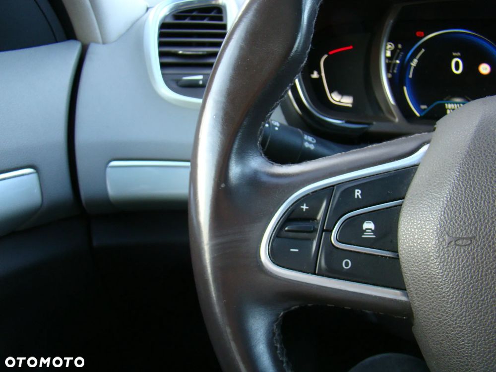 Renault Espace 1.6 dCi Energy Magnetic EDC 7os - 28