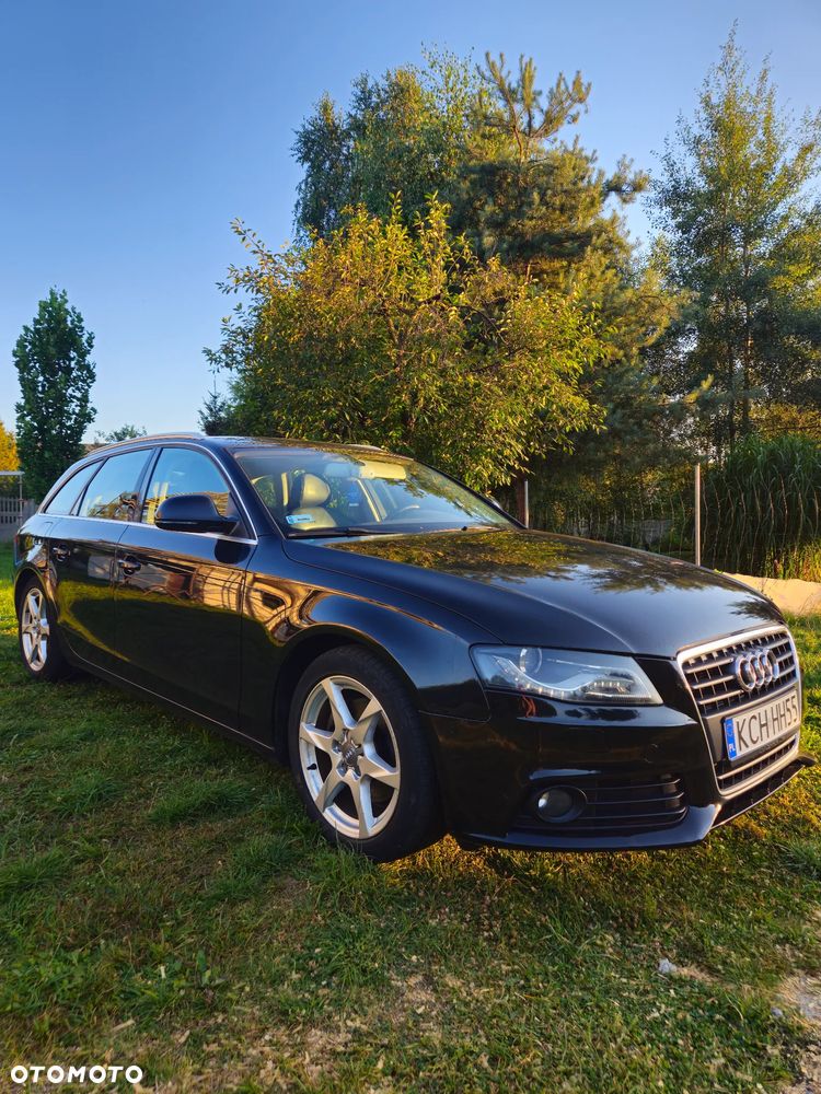 Audi A4 Avant - 1