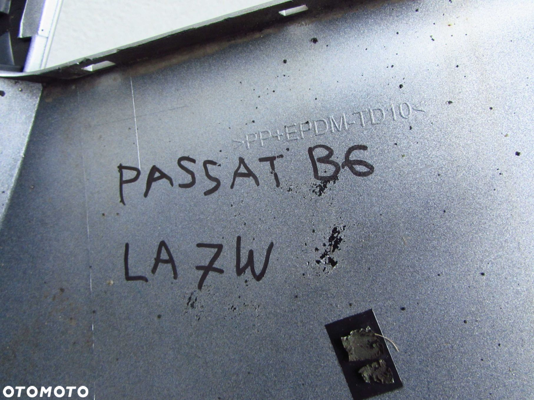 VW PASSAT B6 05-10 ZDERZAK PRZOD LA7W - 16