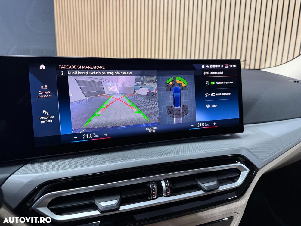 BMW 3 Series 2023 — imagine 8
