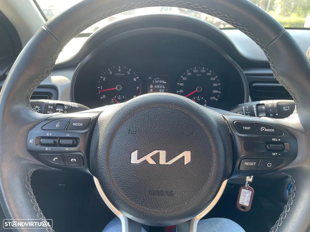 Kia Rio 1.2 CVVT Dynamic - 17