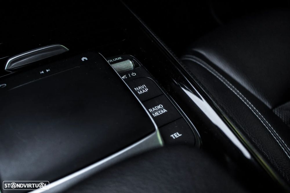 Mercedes-Benz GLB 180 d Progressive - 22