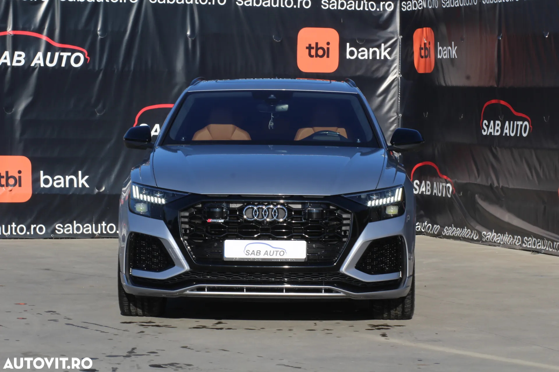 Audi RS Q8 - 4