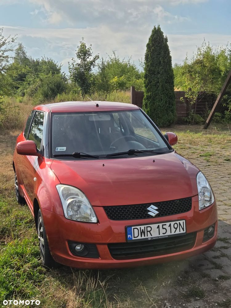 Suzuki Swift 1.3 GLX / Comfort - 2