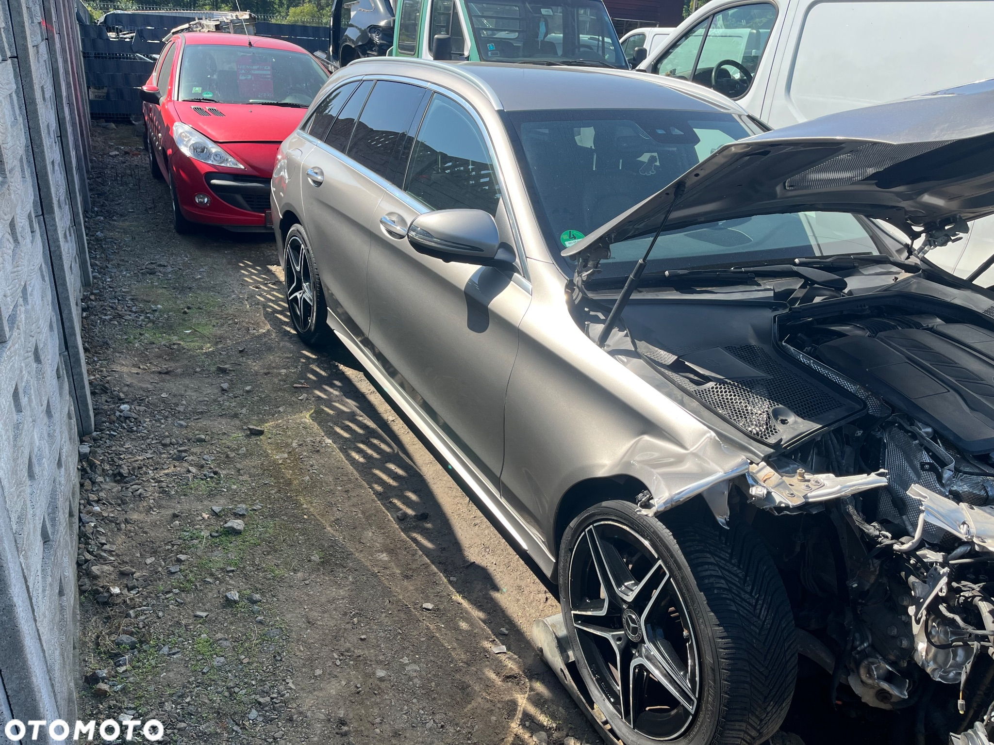 Mercedes-Benz Klasa C 220 d 4Matic T 9G-TRONIC AMG Line - 22
