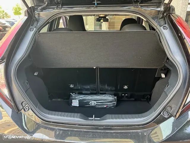 Toyota Aygo X 1.0 Pulse CVT - 18