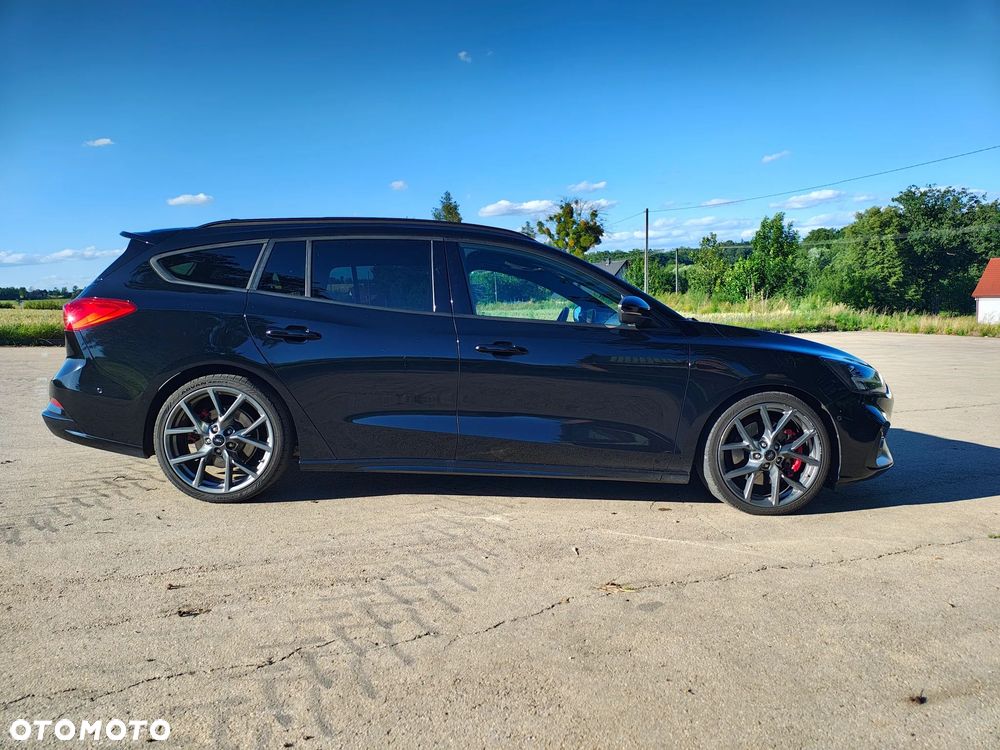 Ford Focus 2.3 EcoBoost ST - 5