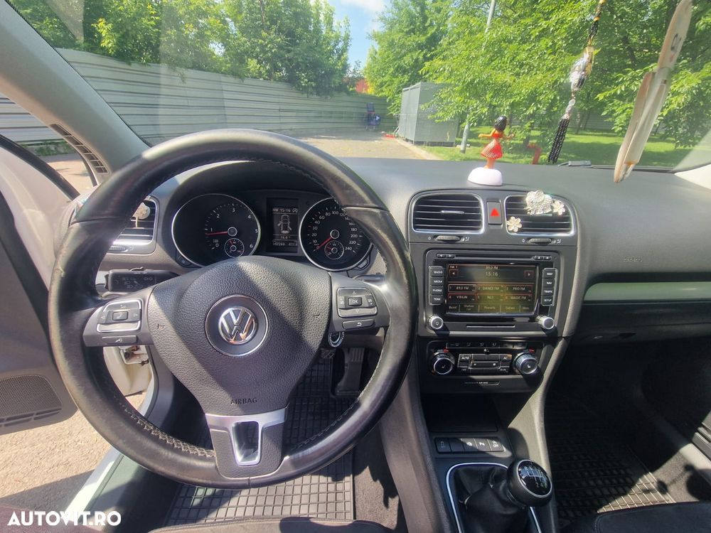 Volkswagen Golf 2.0 TDI Highline - 14