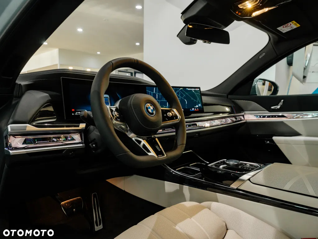 BMW Seria 7 750e PHEV xDrive M Sport sport - 6