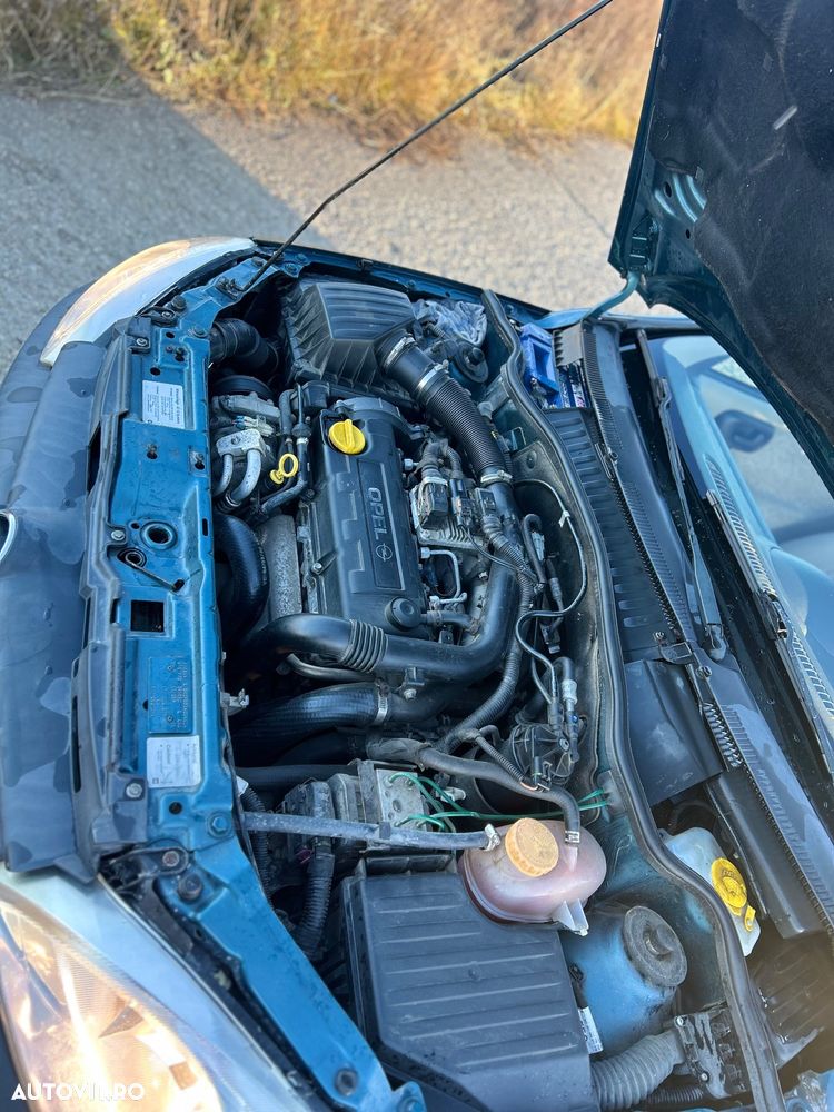 Opel Corsa - 6