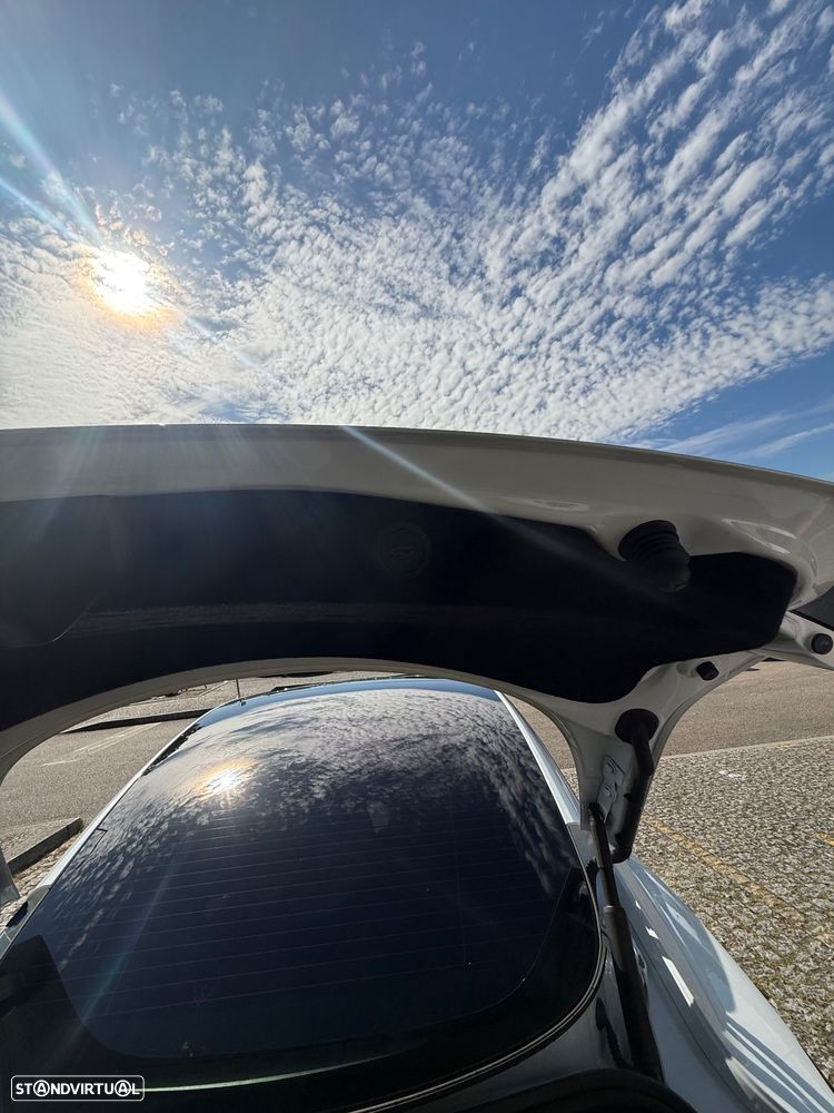 Tesla Model 3 Tração Traseira - 30