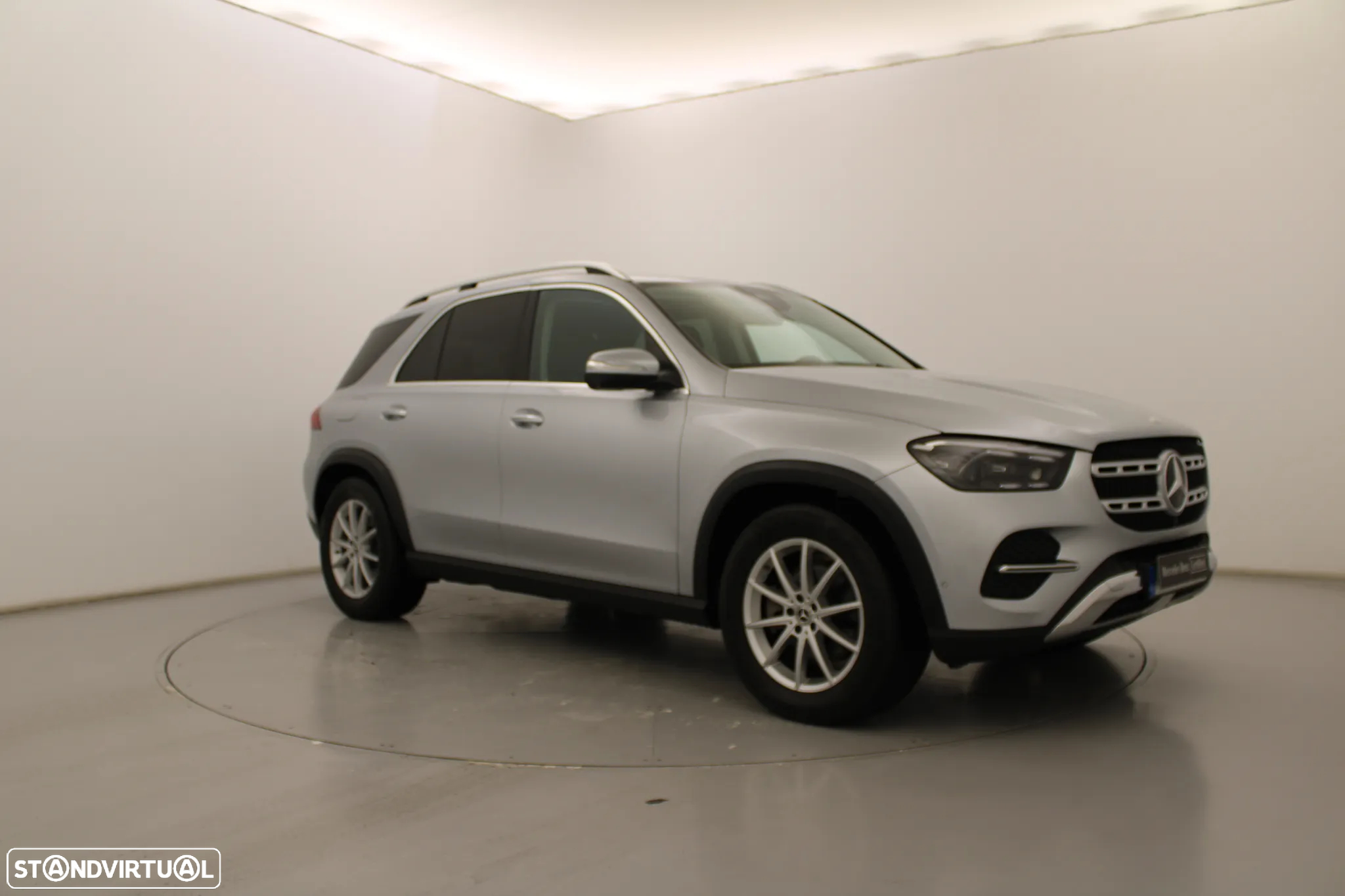 Mercedes-Benz GLE 300 d 4Matic - 2