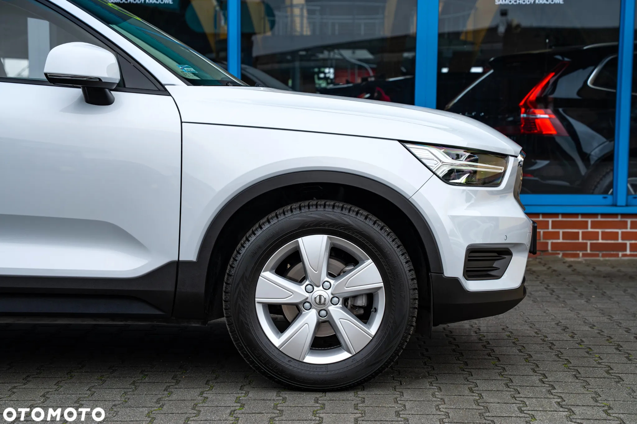 Volvo XC 40 T3 Momentum Core - 12