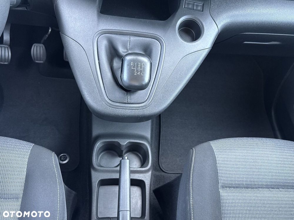 Toyota Proace City Verso 1.5 D-4D Business - 25