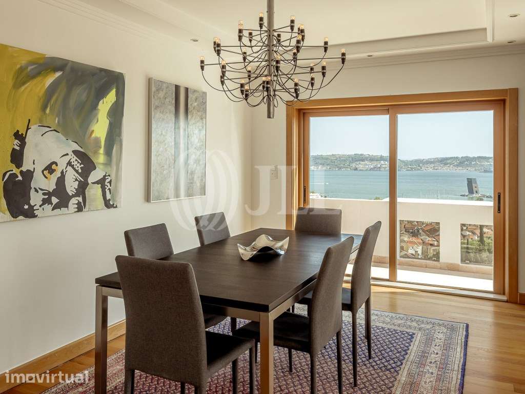 Apartamento T3 com vista frontal de rio, em Algés, Oeiras - Grande imagem: 5/53