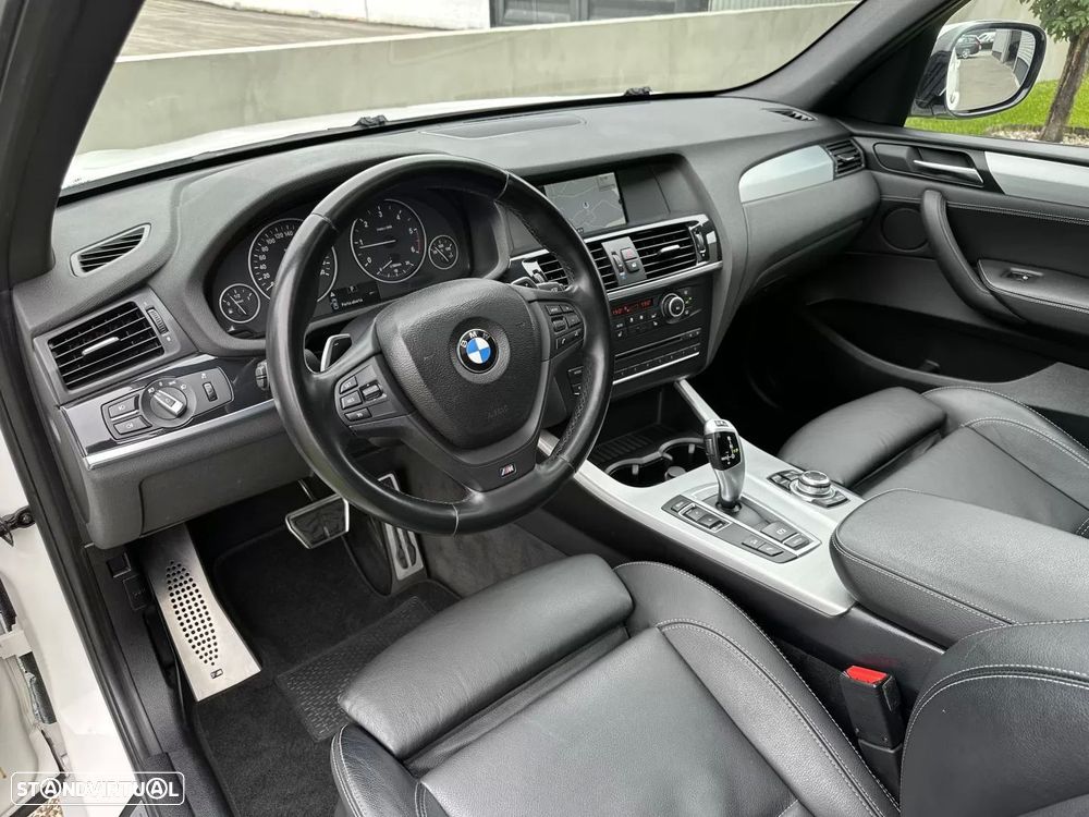 BMW X3 20 d xDrive Pack M Auto — fotografia 27