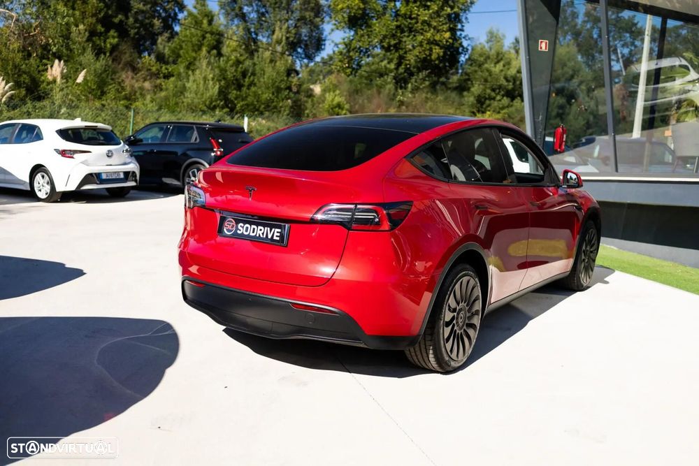 Tesla Model Y Standard - 7