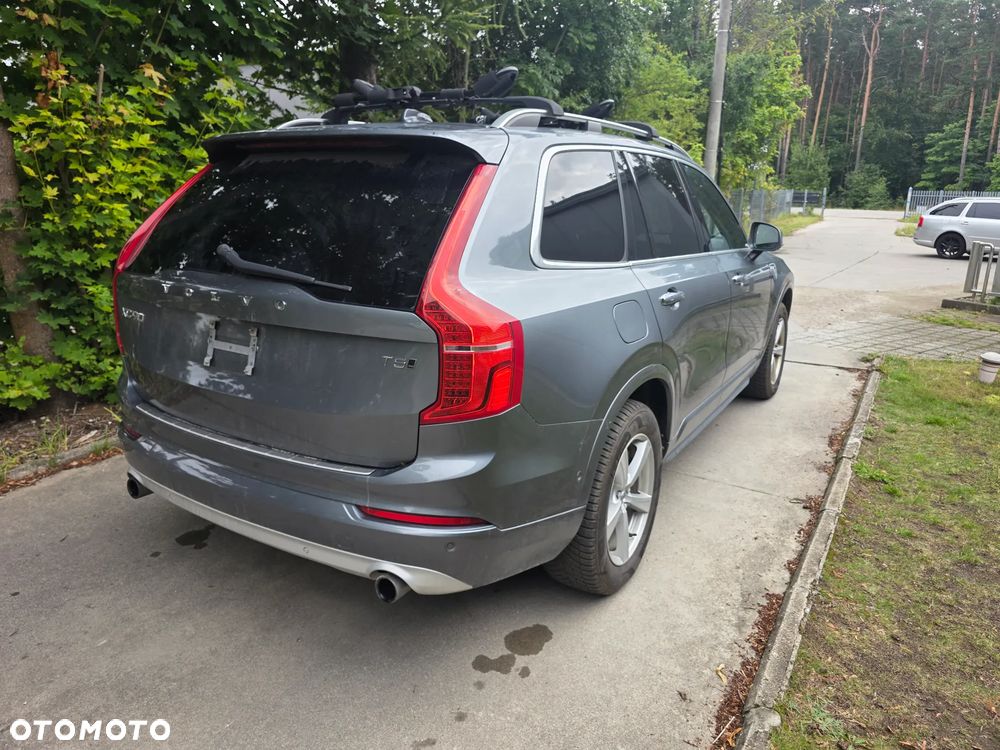 Volvo XC 90 T5 AWD Geartronic Momentum - 4