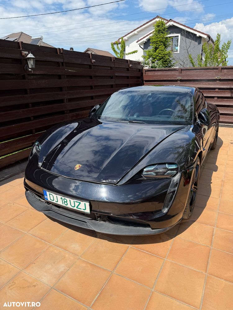 Porsche Taycan 4S - 2
