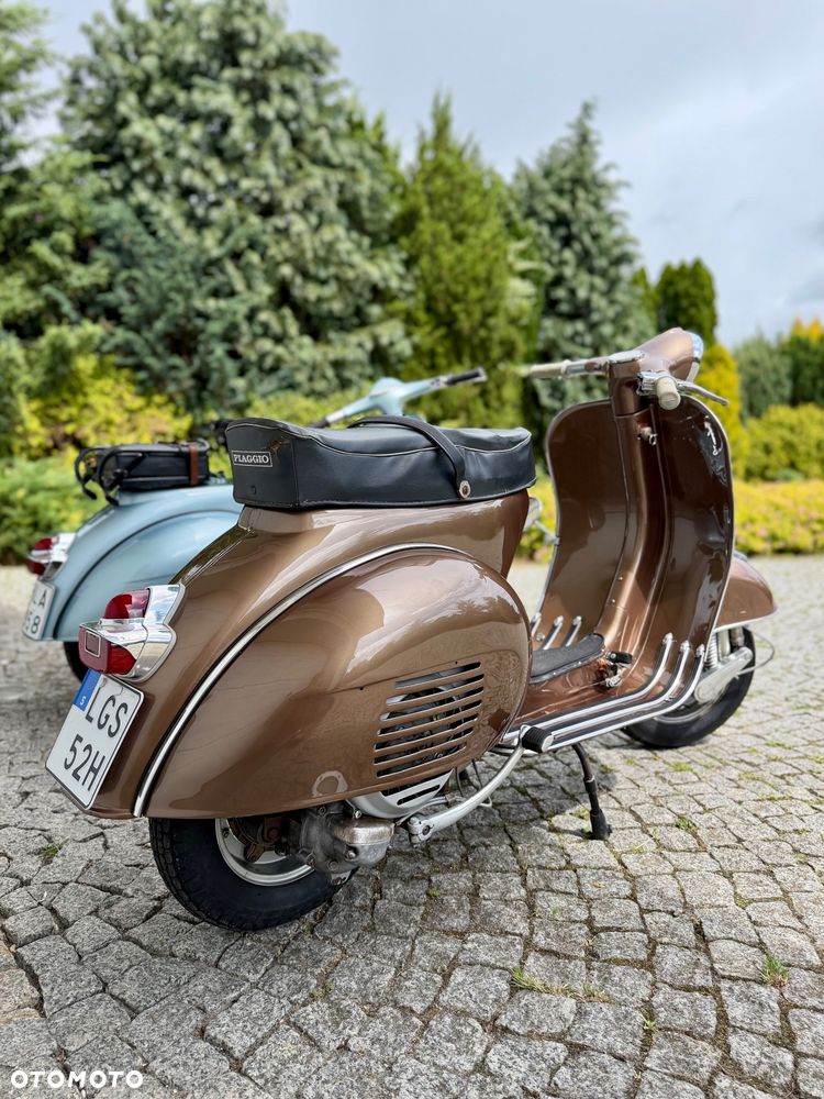 Piaggio Vespa - 2
