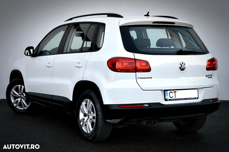 Volkswagen Tiguan - 6