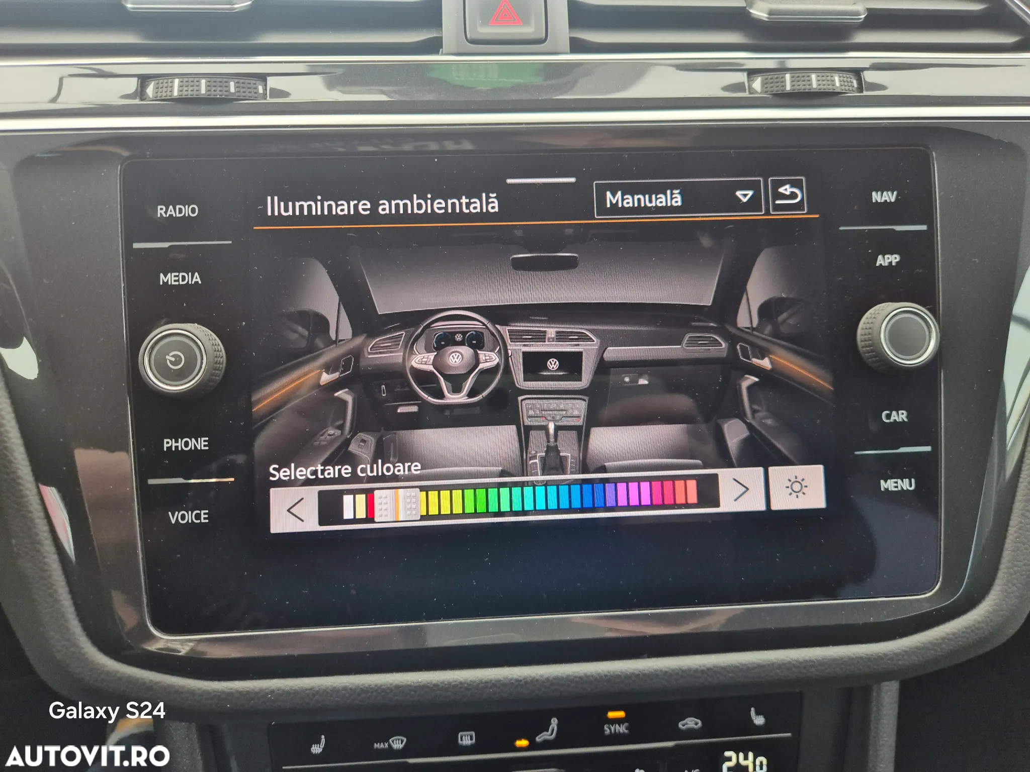Volkswagen Tiguan 2.0 TDI SCR 4MOTION DSG Life - 26