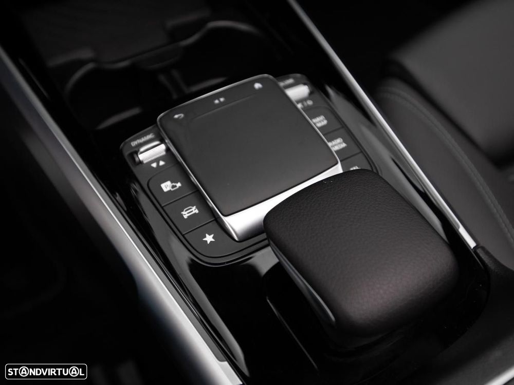 Mercedes-Benz EQB 300 4Matic - 26