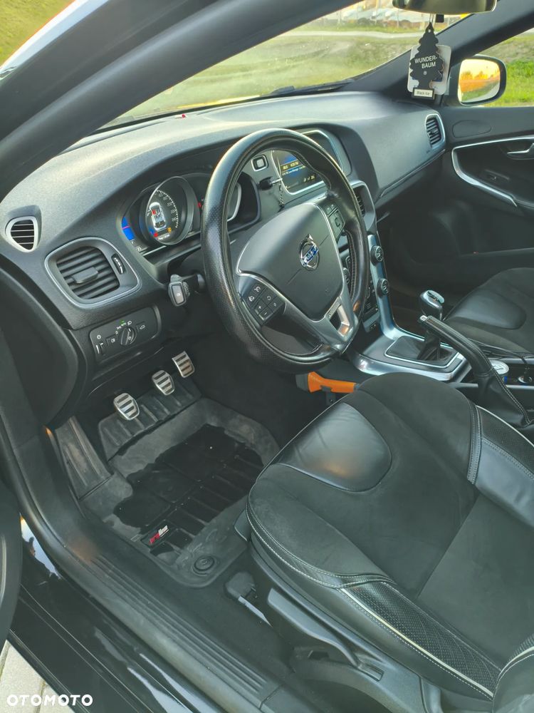 Volvo V40 D2 RDesign - 10