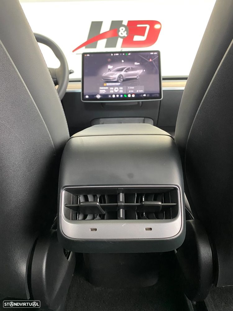Tesla Model 3 Long Range Tração Traseira - 14