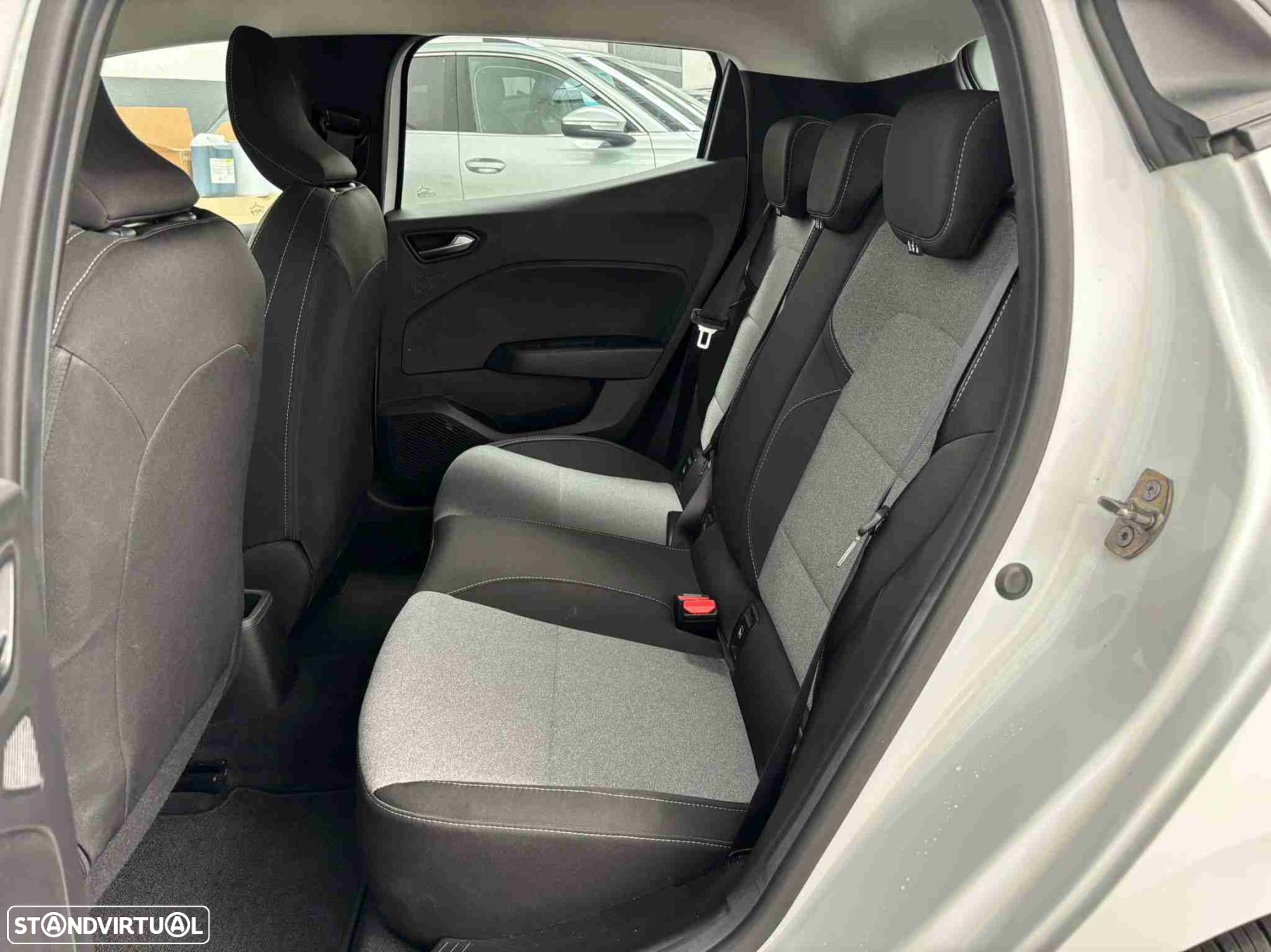 Mitsubishi Colt 1.0 MPI Kyoto - 8