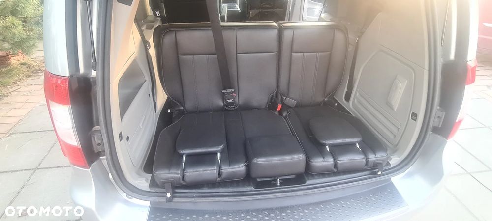 Chrysler Town & Country 3.6 Touring - 30